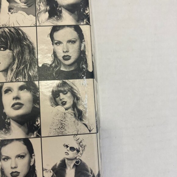 Taylor Swift Eras Tour Official VIP Package Merch Box Complete NEW - CHICAGO, IL - Picture 8 of 12